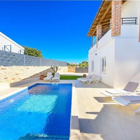 Villa House Marlema By Istrialux