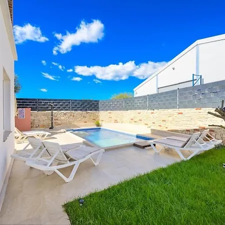 House Marlema By Istrialux * Pula