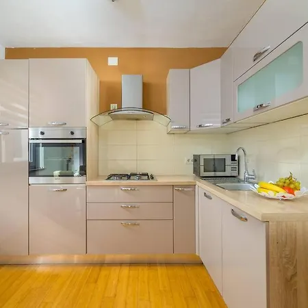 House Marlema By Istrialux * Pula