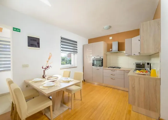 House Marlema By Istrialux * Пула