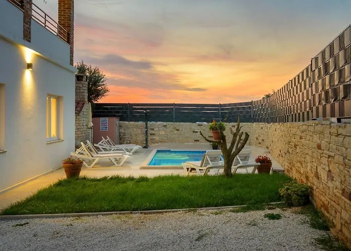 House Marlema By Istrialux Villa *