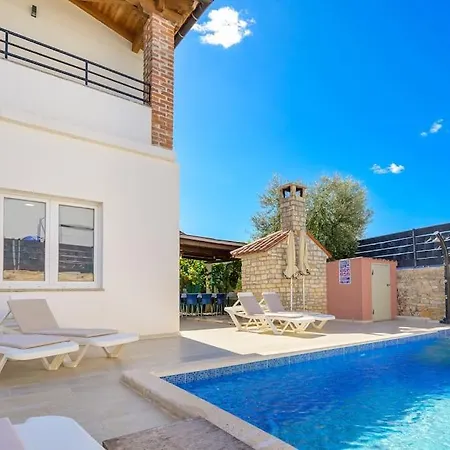 House Marlema By Istrialux