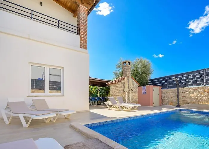 House Marlema By Istrialux